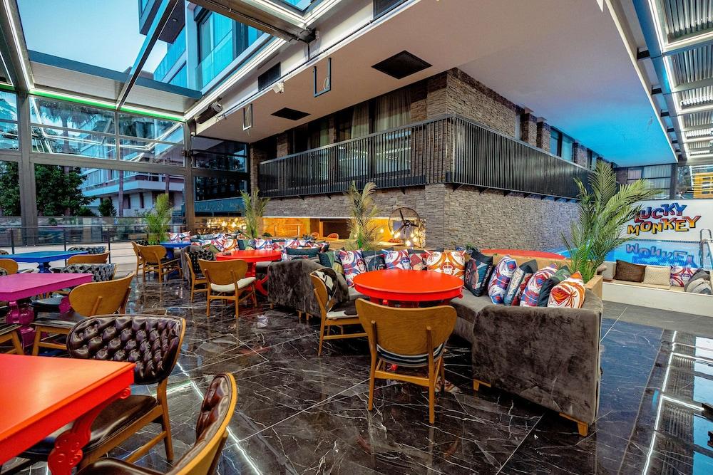 Adalia Hotel Анталия Екстериор снимка