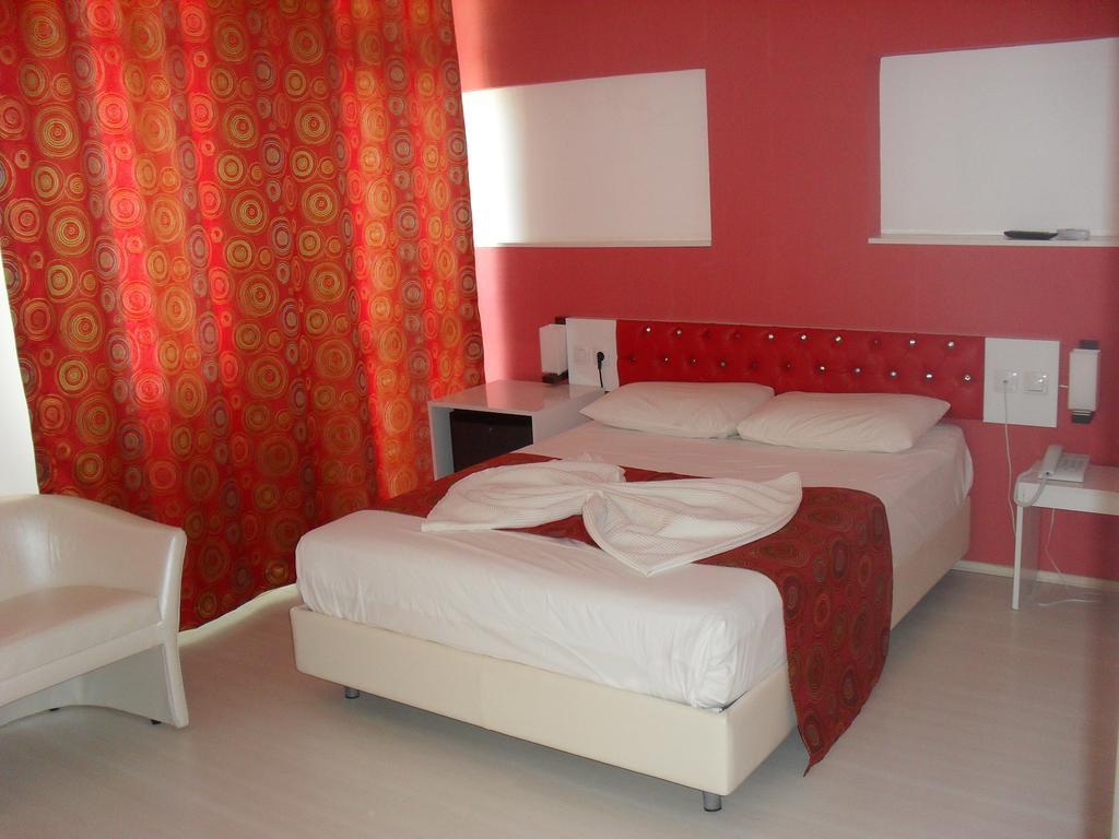 Adalia Hotel Анталия Екстериор снимка