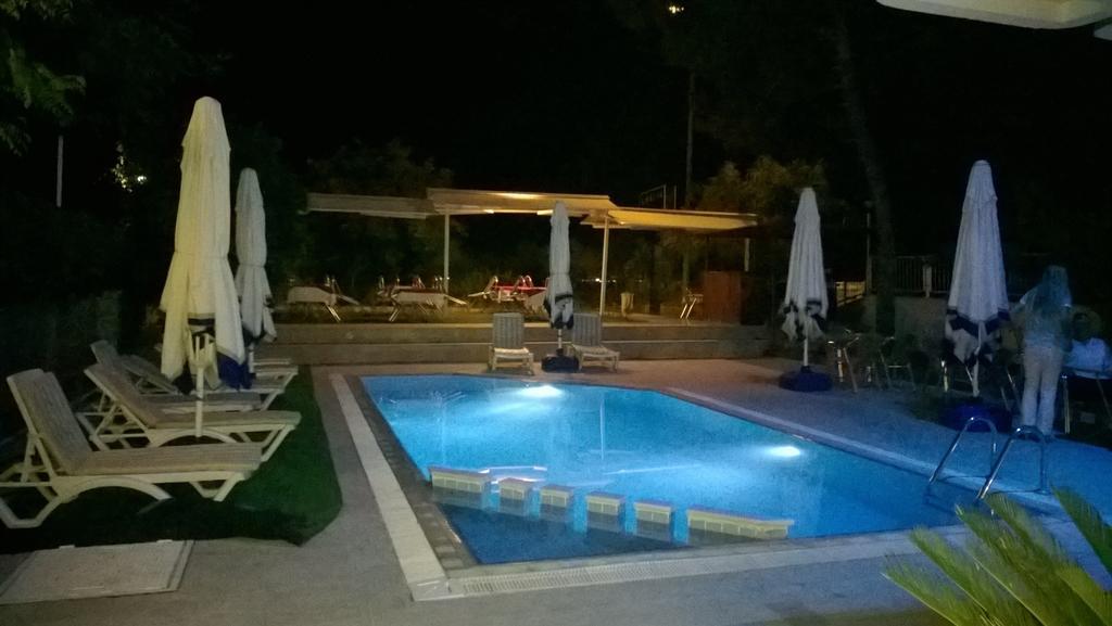 Adalia Hotel Анталия Екстериор снимка